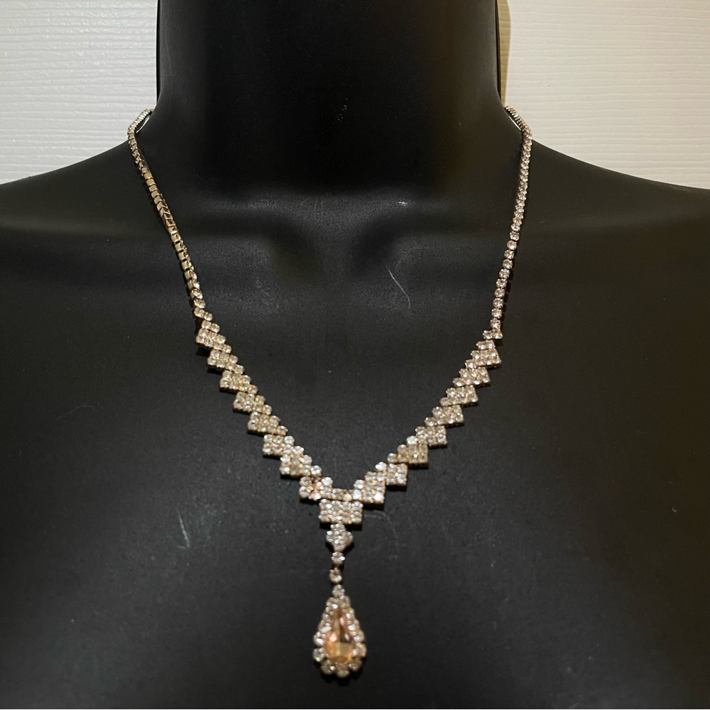 Gold-Tone Crystal Teardrop Pendant Necklace - Elegant Women’s Jewelry